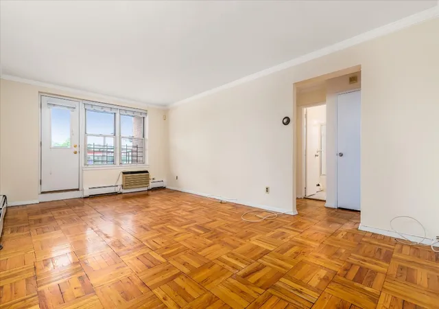 Homes for sale in New York City, NY | 151-05 Cross Island Pkwy #1D, New York City, NY 11357 | MLS# RLS20066250