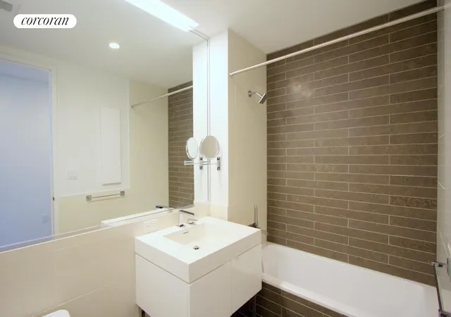 Photo 4 of House for sale at 388 Bridge St #38D, New York City, NY 11201 | MLS# RLS20066274 | Listing updated on 2026-07-31