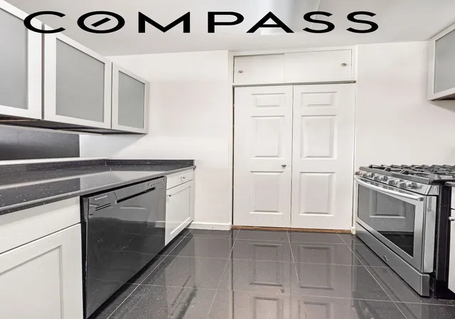 3rd image of 145 E 48Th St #8D, New York City, NY 10017 | MLS# RLS20066287
