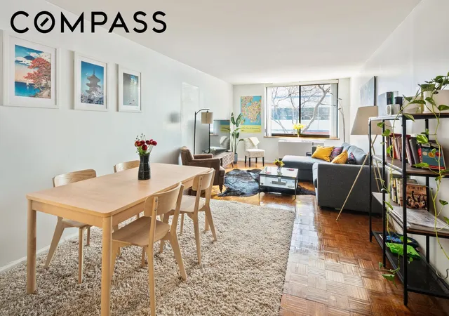 Photo 2 of Condo for sale at 275 Greenwich St #2A, New York, NY 10007 | MLS# RLS20064853 | Listing updated on 2026-06-28