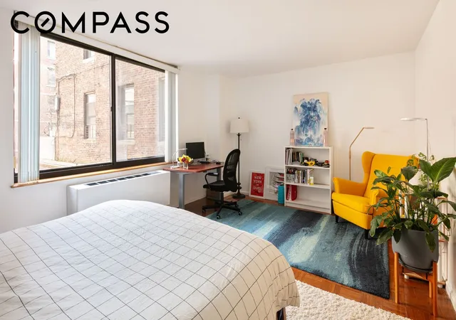 Photo 4 of House for sale at 275 Greenwich St #2A, New York, NY 10007 | MLS# RLS20064853 | Listing updated on 2026-06-28