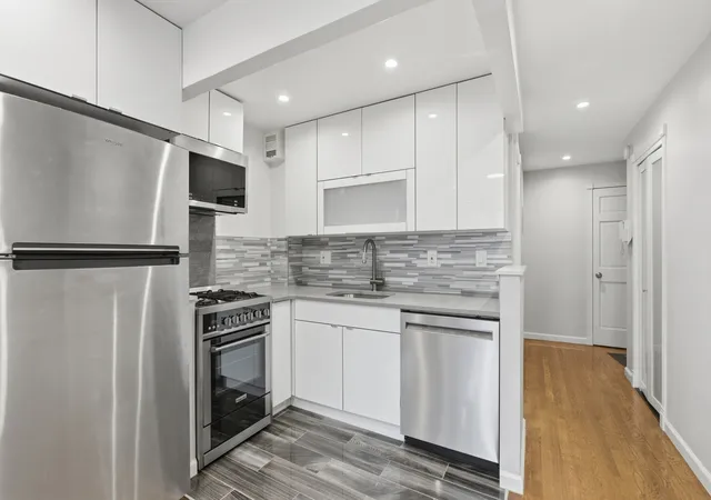 Photo 3 of Condo for sale at 1628 2nd Avenue #3N, New York, NY 10028 | MLS# RLS20066371 | Listing updated on 2026-03-28
