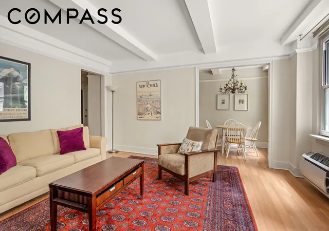 Homes for sale in New York City, NY | 155 E 49Th St #2B, New York City, NY 10017 | MLS# RLS20066405