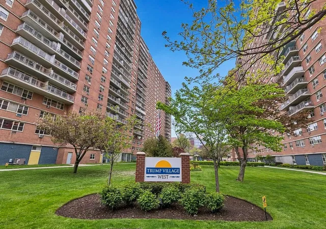 Homes for sale in New York City, NY | 2932 W 5th St #2C, New York City, NY 11224 | MLS# RLS20066413