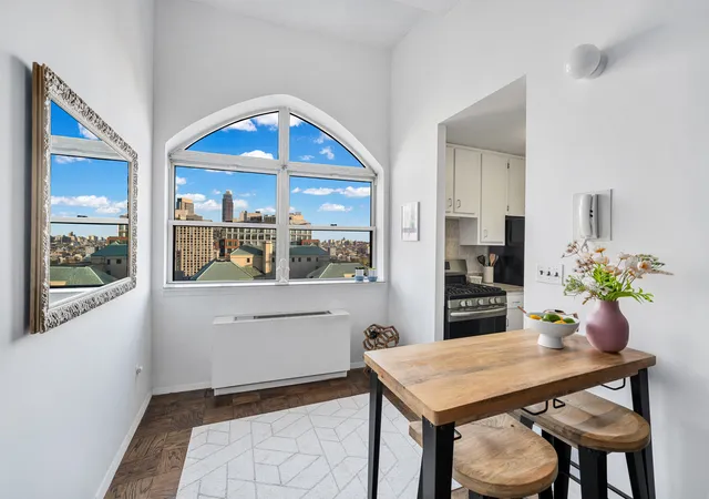 2nd image of 96 Schermerhorn St #14G, Brooklyn, NY 11201 | MLS# RLS20066441