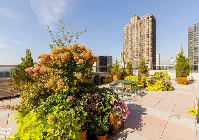 Photo 2 of Condo for sale at 300 E 40th Street #14L, New York, NY 10016 | MLS# RLS20066487 | Listing updated on 2026-03-04