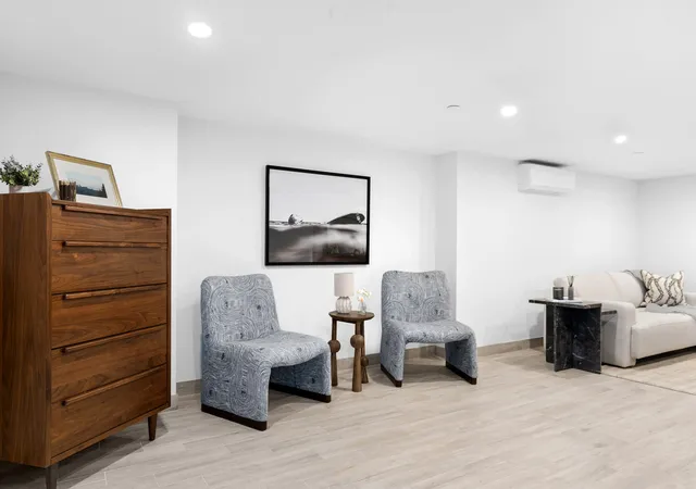 2nd image of 256 Putnam Ave, Brooklyn, NY 11216