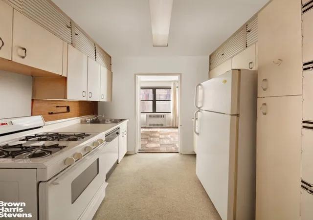 Photo 3 of House for sale at 50 Sutton Pl S #8K, New York, NY 10022 | MLS# RLS20066653 | Listing updated on 2026-03-08