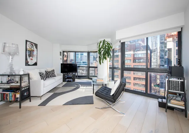 Photo 1 of House for sale at 200 E 61st Street #14B, New York, NY 10065 | MLS# RLS20066696 | Listing updated on 2026-04-29
