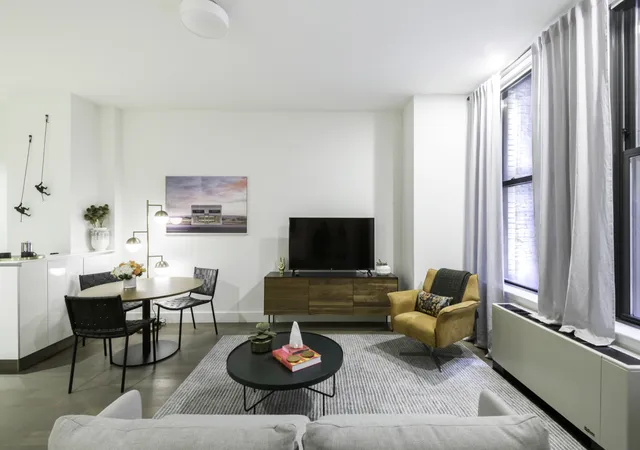1st image of 25 Broad St #19R, New York, NY 10004 | MLS# RLS20066713