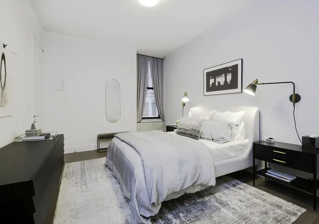 2nd image of 25 Broad St #19R, New York, NY 10004 | MLS# RLS20066713