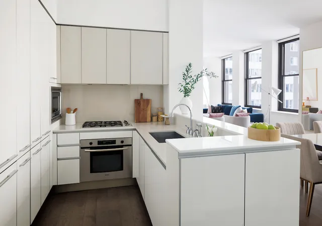 2nd image of 25 Broad St #20I, New York, NY 10004 | MLS# RLS20066721