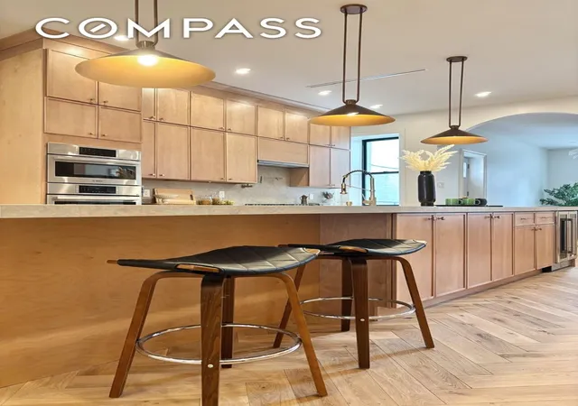 Photo 4 of Sale Pending at 966 St Johns Pl, Brooklyn, NY 11213 | MLS# RLS20066761 | Listing updated on 2026-05-05