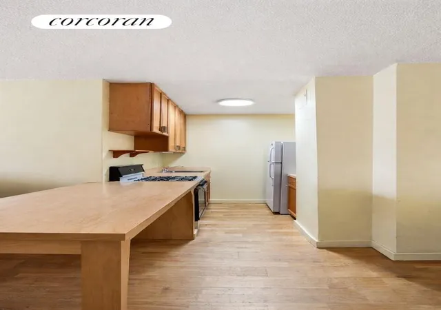 4th image of 39 60 54th St #5B, Woodside, NY 11377 | MLS# RLS20066781