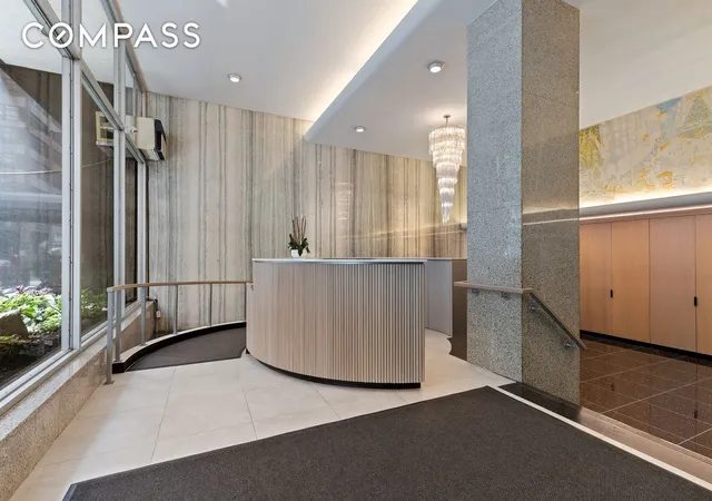 2nd image of 139 E 33Rd St, New York City, NY 10016