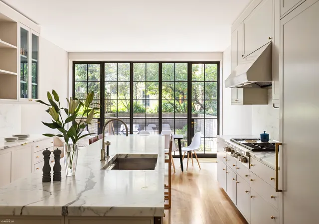 Photo 3 of Single family home for sale at 354 W 20th Street, New York, NY 10011 | MLS# RLS20066993 | Listing updated on 2026-01-14