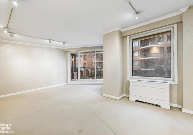 Photo 4 of House for sale at 60 Sutton Pl S #3HS, New York, NY 10022 | MLS# RLS20067031 | Listing updated on 2026-03-22