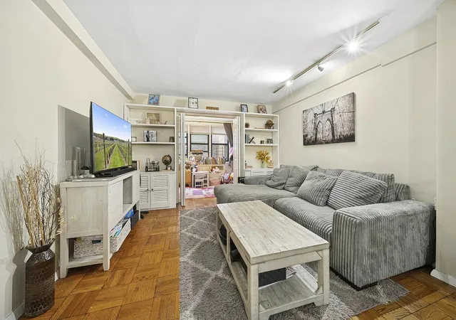 2nd image of 241 E 76Th St #5-J, New York, NY 10021 | MLS# RLS20067082