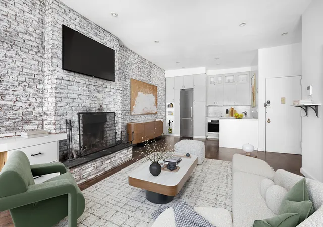 Listing Photo 2 - Condo for sale in building located at 356 W 23Rd St, New York City, NY 10011 - Unit #3A