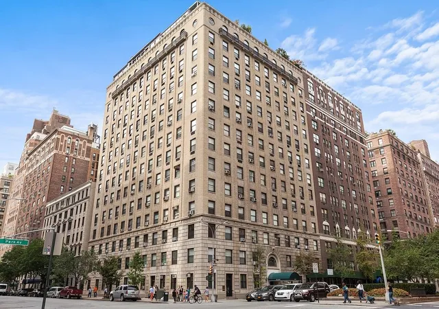 Photo 4 of Sale Pending at 1040 Park Ave #11C, New York, NY 10028 | MLS# RLS20067094 | Listing updated on 2026-07-12