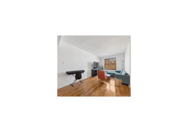 4th image of 3400 Snyder Ave #6A, Brooklyn, NY 11203 | MLS# RLS20067196