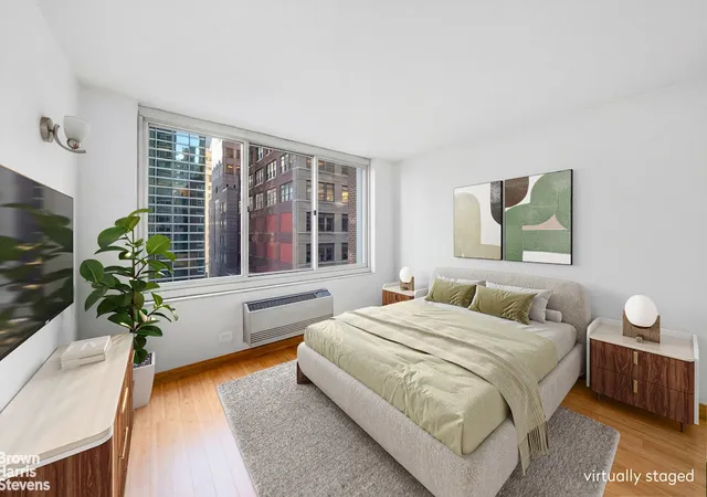 3rd image of 333 E 45Th St #7B, New York, NY 10017 | MLS# RLS20067197