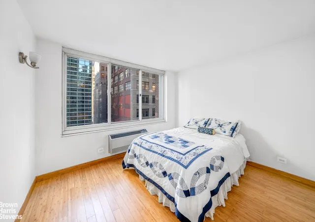 4th image of 333 E 45Th St #7B, New York, NY 10017 | MLS# RLS20067197