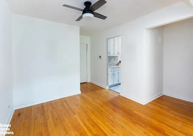 4th image of 221 E 78Th St, New York City, NY 10075