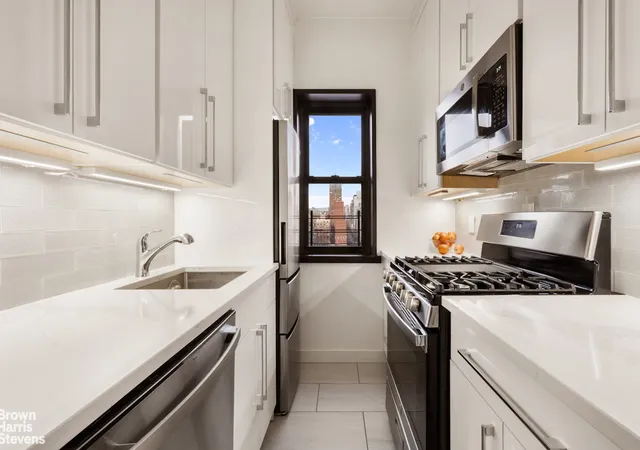 Homes for sale in New York City, NY | 357 E 57Th St #16B, New York City, NY 10022 | MLS# RLS20067218
