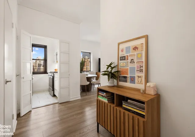 Homes for sale in New York City, NY | 357 E 57th Street, New York City, NY 10022 | Houzeo