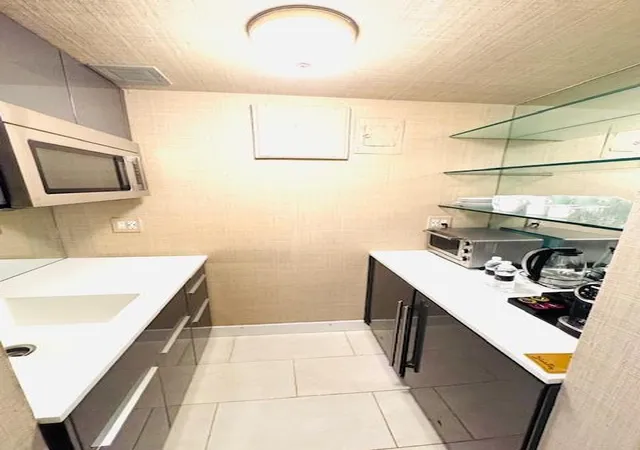 Photo 3 of House for sale at 111 E 56th Street #712, New York, NY 10022 | MLS# RLS20067239 | Listing updated on 2026-09-01