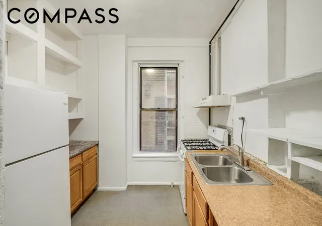Photo 3 of House for sale at 544 W 157th Street #44, New York, NY 10032 | MLS# RLS20067291 | Listing updated on 2026-06-27