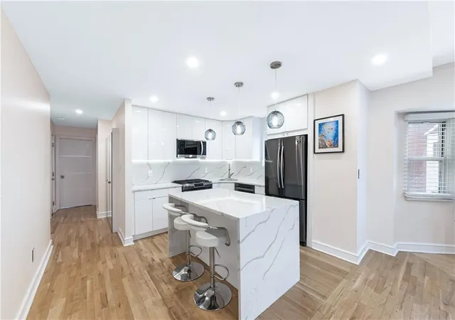 Photo 2 of Condo for sale at 15 Cove Ln #3-C, Brooklyn, NY 11234 | MLS# RLS20067315 | Listing updated on 2026-01-22