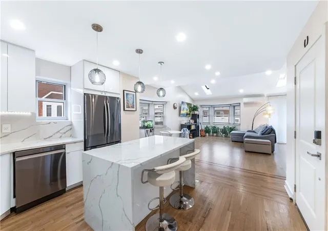 Photo 3 of Condo for sale at 15 Cove Ln #3-C, Brooklyn, NY 11234 | MLS# RLS20067315 | Listing updated on 2026-01-22