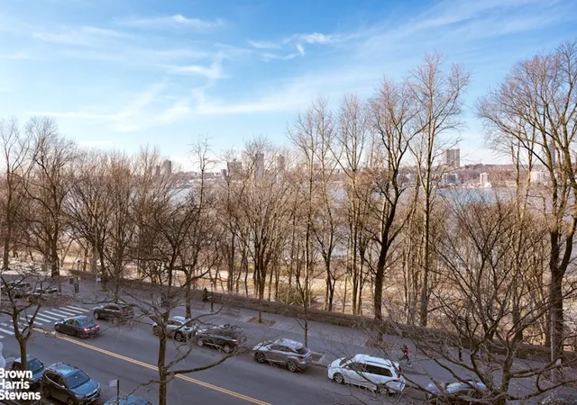2nd image of 140 Riverside Dr #5K, New York, NY 10024 | MLS# RLS20067374
