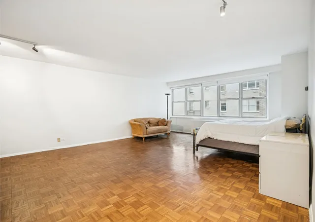 Photo 2 of Sale Pending at 155 W 68th Street #10-16, New York, NY 10023 | MLS# RLS20067515 | Listing updated on 2026-03-02