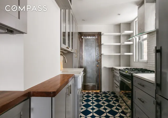 Photo 3 of House for sale at 11 W 69th Street #1B, New York, NY 10023 | MLS# RLS20065506 | Listing updated on 2026-02-15