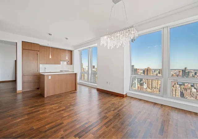 Photo 2 of Condo for sale at 400 5th Avenue #51A, New York, NY 10018 | MLS# RLS20067604 | Listing updated on 2026-07-21