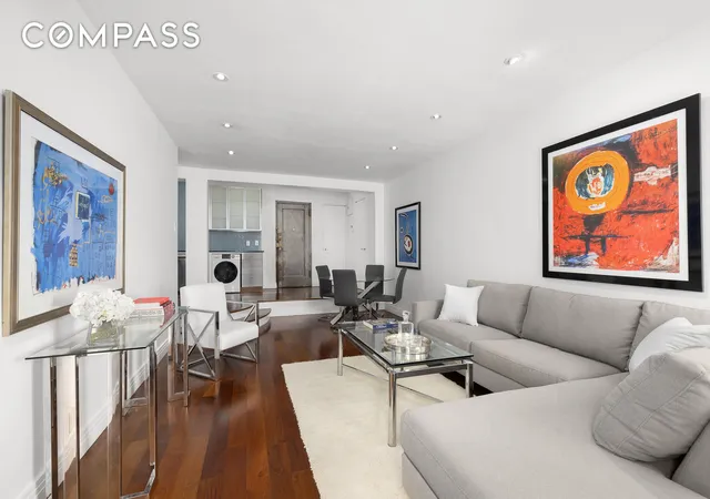 Photo 2 of Townhouse for sale at 165 W 20th Street #3L, New York, NY 10011 | MLS# RLS20067170 | Listing updated on 2026-05-03