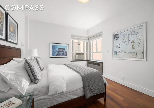 Photo 3 of House for sale at 165 W 20th Street #3L, New York, NY 10011 | MLS# RLS20067170 | Listing updated on 2026-05-03