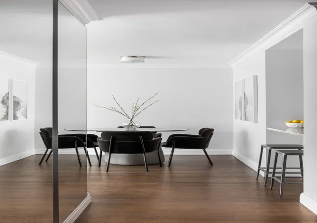 Listing Photo 1 - Condo for sale in building located at 625 Main St, New York City, NY 10044 - Unit #733