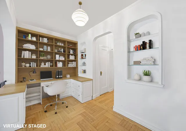 Listing Photo 5 - Condo for sale in building located at 225 E 74Th St, New York City, NY 10021 - Unit #3J