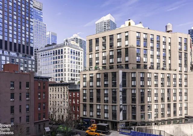 Homes for sale in New York City, NY | 433 W 34Th St #5M, New York City, NY 10001 | MLS# RLS20067808