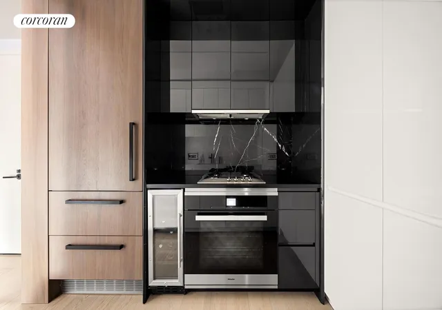 Photo 3 of House for sale at 196 Orchard St #5K, New York, NY 10002 | MLS# RLS20067863 | Listing updated on 2026-01-25
