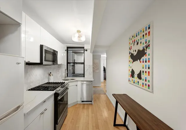 Photo 4 of House for sale at 85 1st Avenue #7B, New York, NY 10003 | MLS# RLS20067870 | Listing updated on 2026-06-28