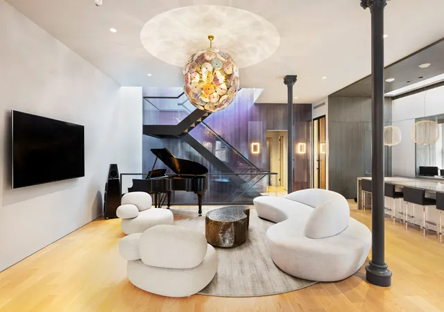 Photo 3 of Townhouse for sale at 25 Mercer St, New York, NY 10013 | MLS# RLS20067874 | Listing updated on 2026-07-16