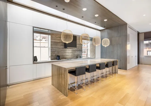 Listing Photo 4 - Condo for sale in building located at 25 Mercer St, New York City, NY 10013