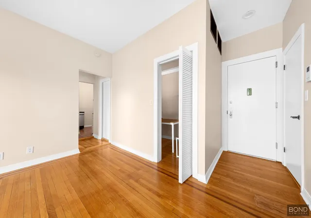 Photo 2 of Condo for sale at 8402 Beverly Rd #2D, Kew Gardens, NY 11415 | MLS# RLS20067925 | Listing updated on 2026-05-02