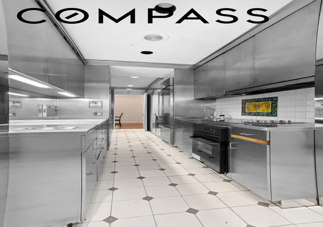 Listing Photo 5 - Condo for sale in building located at 16 Sutton Pl, New York City, NY 10022 - Unit #1A/1B