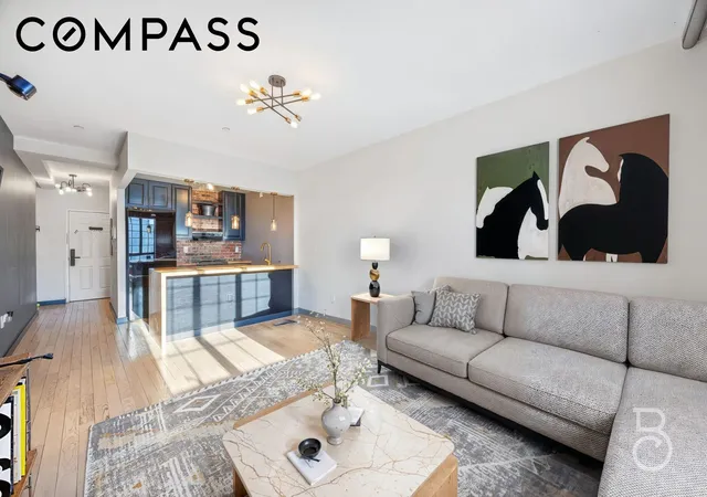 4th image of 25-25 Newtown Ave, New York, NY 11102